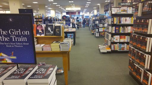 Book Store «Barnes & Noble», reviews and photos, 7200 Harrison Ste 5 #5, Rockford, IL 61112, USA