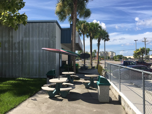 Laundromat «Laundromart North Fort Myers», reviews and photos, 216 Pondella Rd, North Fort Myers, FL 33903, USA