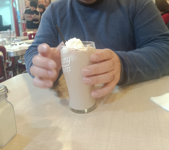 Opiniones de Johnny Rockets Plaza Norte en Huechuraba - Restaurante