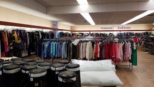 Thrift Store «Goodwill - Eagle Rock», reviews and photos, 1600 E Colorado St, Glendale, CA 91205, USA