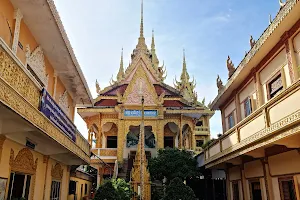 Munirensay Khmer Buddhist Temple image