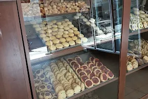 The Colonial Bakery image