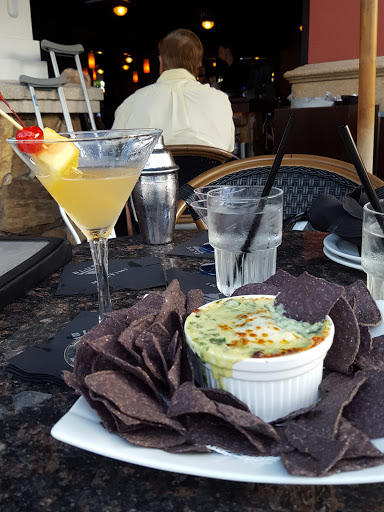 Lounge «Blue Martini Lounge», reviews and photos, 2432 E Sunrise Blvd, Fort Lauderdale, FL 33304, USA