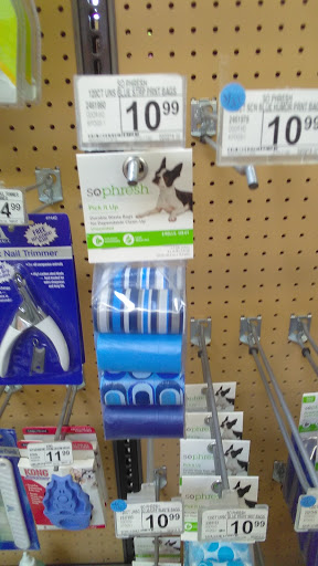 Pet Supply Store «Unleashed by Petco», reviews and photos, 308 Washington St, San Diego, CA 92103, USA