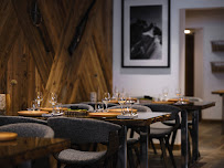 Atmosphère du Restaurant Le Roc (Yoann Conte) à Veyrier-du-Lac - n°1