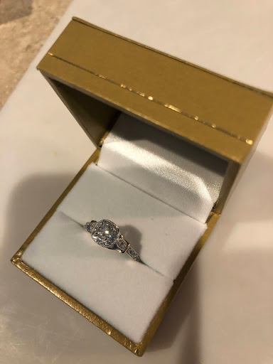 Jewelry Store «Cevasco Jewelers», reviews and photos, 17 Metric Dr, Tallmadge, OH 44278, USA