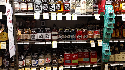 Wine Store «Total Wine & More», reviews and photos, 7925 N Blackstone Ave, Fresno, CA 93720, USA