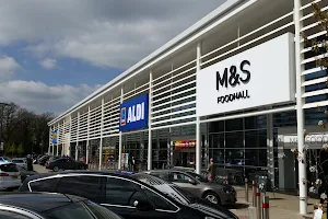 Acorn Retail Park image