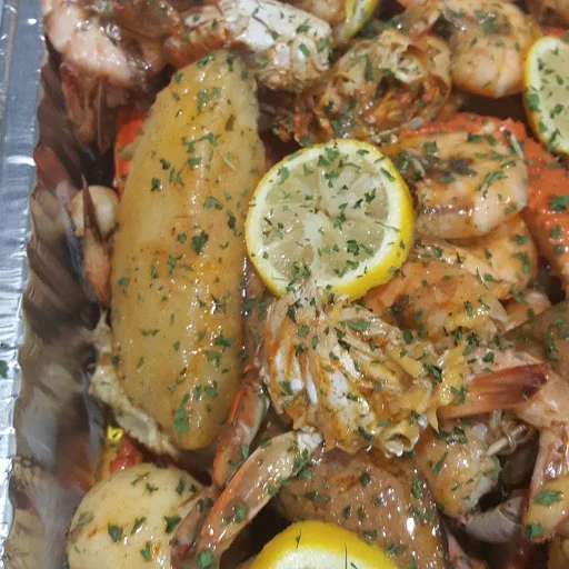 Movie Theater «AMC Dutch Square 14», reviews and photos, 421 Bush River