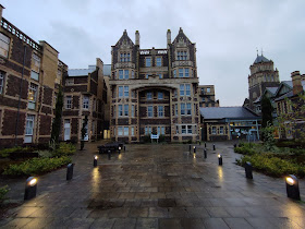 Cardiff Royal Infirmary
