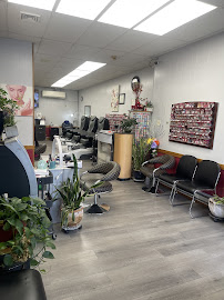Kimlynn Nails & Spa - Photo 2 - Car repair in Philadelphia, PA, Philadelphia