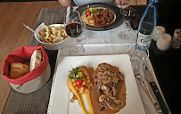 Plats et boissons du Restaurant français Hostellerie du Cerf Blanc à Neuhaeusel - n°14