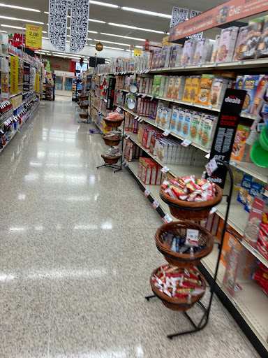 Supermarket «Hy-Vee», reviews and photos, 1951 S Main Ave, Sioux Center, IA 51250, USA