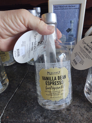 Dessert Shop «Downtown Perk & Desserts Oasis», reviews and photos, 145 W Main St, Ashland, OH 44805, USA