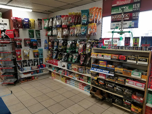 Tobacco Shop «Smoker Friendly Discount Tobacco #22», reviews and photos, 620 E Springhill Dr, Terre Haute, IN 47802, USA