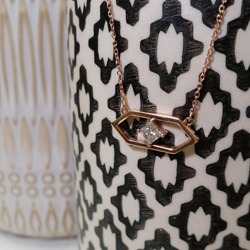 Jewelry Store «Jewel Box of Morgan Hill», reviews and photos, 17190 Monterey St # 101, Morgan Hill, CA 95037, USA