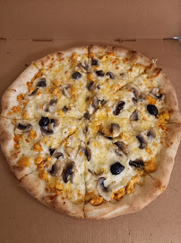 Plats et boissons du Pizzas à emporter Atlas Pizza à Prévessin-Moëns - n°3