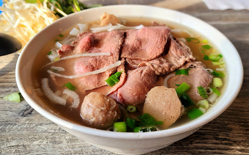 Oasis Vietnamese Cuisine image