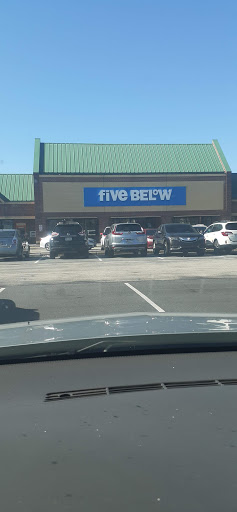 Variety Store «Five Below», reviews and photos, 3632 Concord Pike, Wilmington, DE 19803, USA