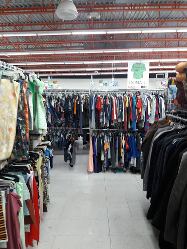 Thrift Store «Dav Thrift Store», reviews and photos, 1749 S Campbell Ave, Springfield, MO 65807, USA