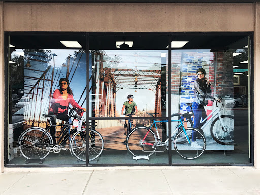 Bicycle Repair Shop «Bike World in Alamo Heights», reviews and photos, 5911 Broadway St, Alamo Heights, TX 78209, USA