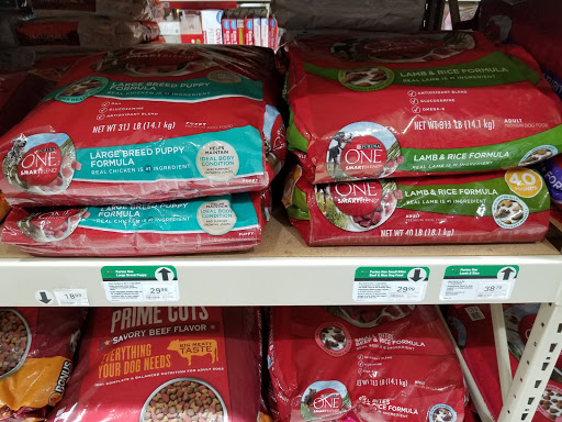 Home Improvement Store «Menards», reviews and photos, 2300 Randall Rd, Carpentersville, IL 60110, USA