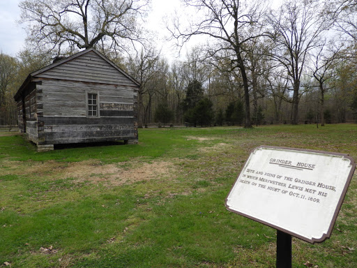 Monument «Meriwether Lewis Monument», reviews and photos, Old Natchez Trace, Hohenwald, TN 38462, USA