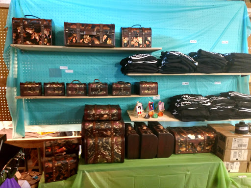 Flea Market «Painesville Flea Market», reviews and photos, 1301 Mentor Ave, Painesville, OH 44077, USA