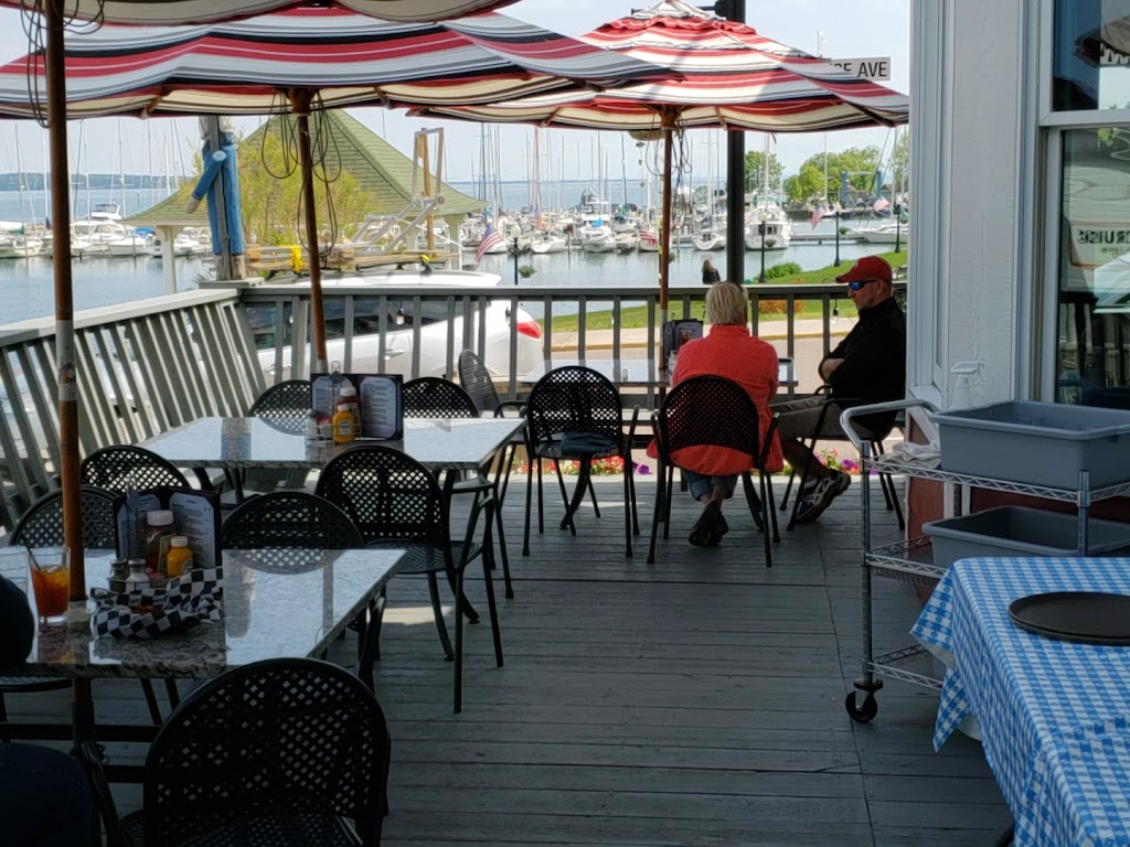 Pier Plaza Restaurant 54814