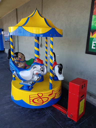 Grocery Store «Big Saver Foods», reviews and photos, 16000 Woodruff Ave, Bellflower, CA 90706, USA