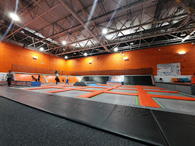 Reviews of Link Centre in Swindon - Sports Complex