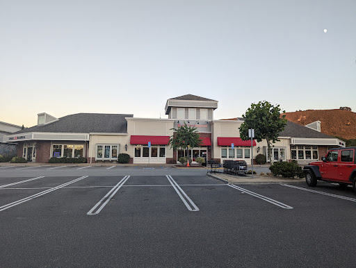 Pet Supply Store «Pet Food Express», reviews and photos, 300 Crossroads Blvd, Carmel-By-The-Sea, CA 93923, USA