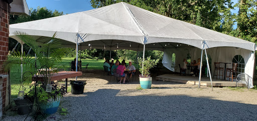 Lounge «Snapshots Lounge», reviews and photos, 1320 Weaver Dr, Granville, OH 43023, USA