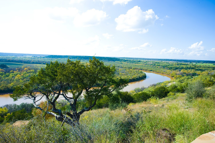 Discover the Best Ranches in the US: Wildcatter Ranch &amp; Resort and More!
