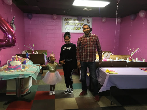 Sporting Goods Store «Hyde Park Roller Magic», reviews and photos, 4178 Albany Post Rd, Hyde Park, NY 12538, USA