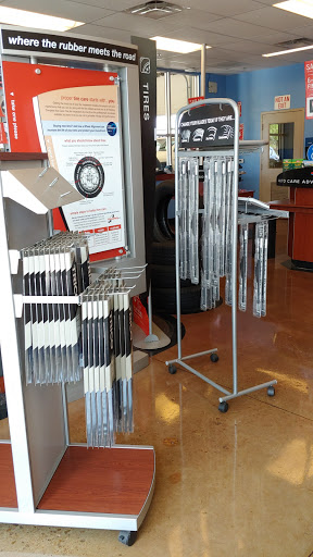 Tire Shop «Firestone Complete Auto Care», reviews and photos, 8920 West Sam Houston Pkwy N, Houston, TX 77040, USA