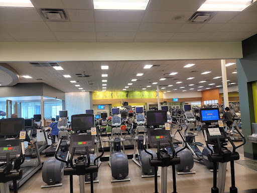 Gym «LA Fitness», reviews and photos, 371 Highland Ave, Glenside, PA 19038, USA