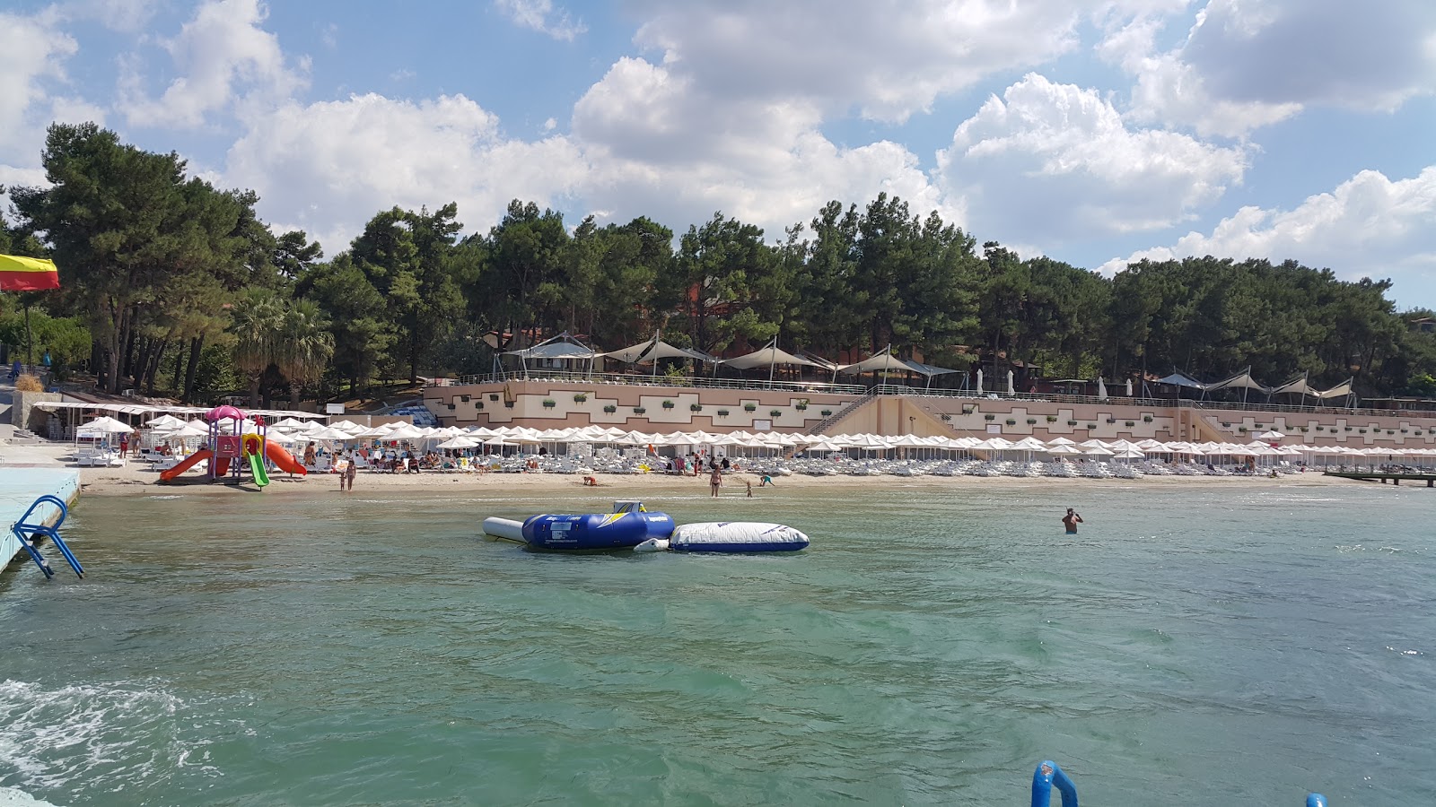 Photo of Garanti beach with partly clean level of cleanliness