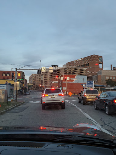 Shopping Mall «Union Station Plaza Shopping Center», reviews and photos, St John St, Portland, ME 04102, USA