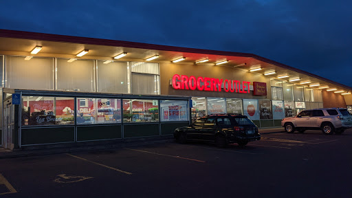 Grocery Store «Grocery Outlet Bargain Market», reviews and photos, 354 S 1st Ave, Hillsboro, OR 97123, USA
