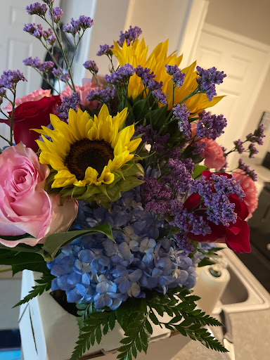 Florist «Arrowhead Flowers», reviews and photos, 6680 W Bell Rd, Glendale, AZ 85308, USA