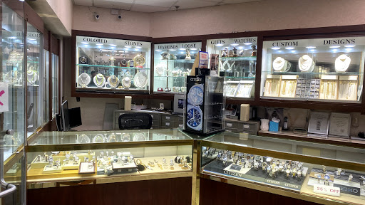 Jewelry Repair Service «Plaza Fine Jewelry», reviews and photos, 600 N Pearl St # H104, Dallas, TX 75201, USA
