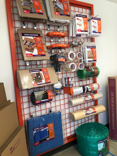 Self-Storage Facility «Public Storage», reviews and photos, 11102 S La Cienega Blvd, Lennox, CA 90304, USA