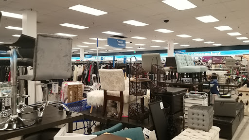 Clothing Store «Ross Dress for Less», reviews and photos, 560 N Euclid St, Anaheim, CA 92801, USA