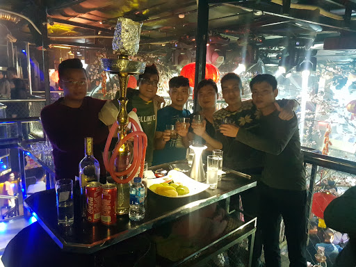 London pubs Hanoi