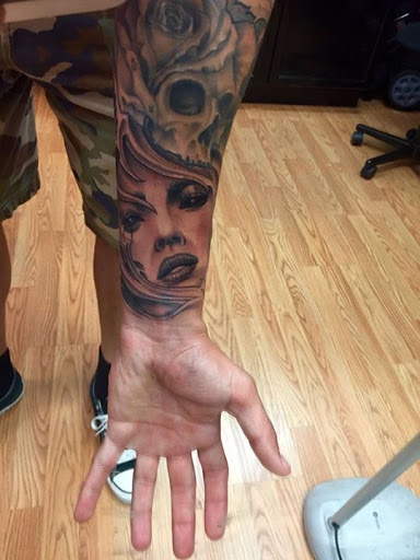 Tattoo Shop «Bad Habits Tattoo Studio», reviews and photos, 1502 Callaghan Rd, San Antonio, TX 78228, USA