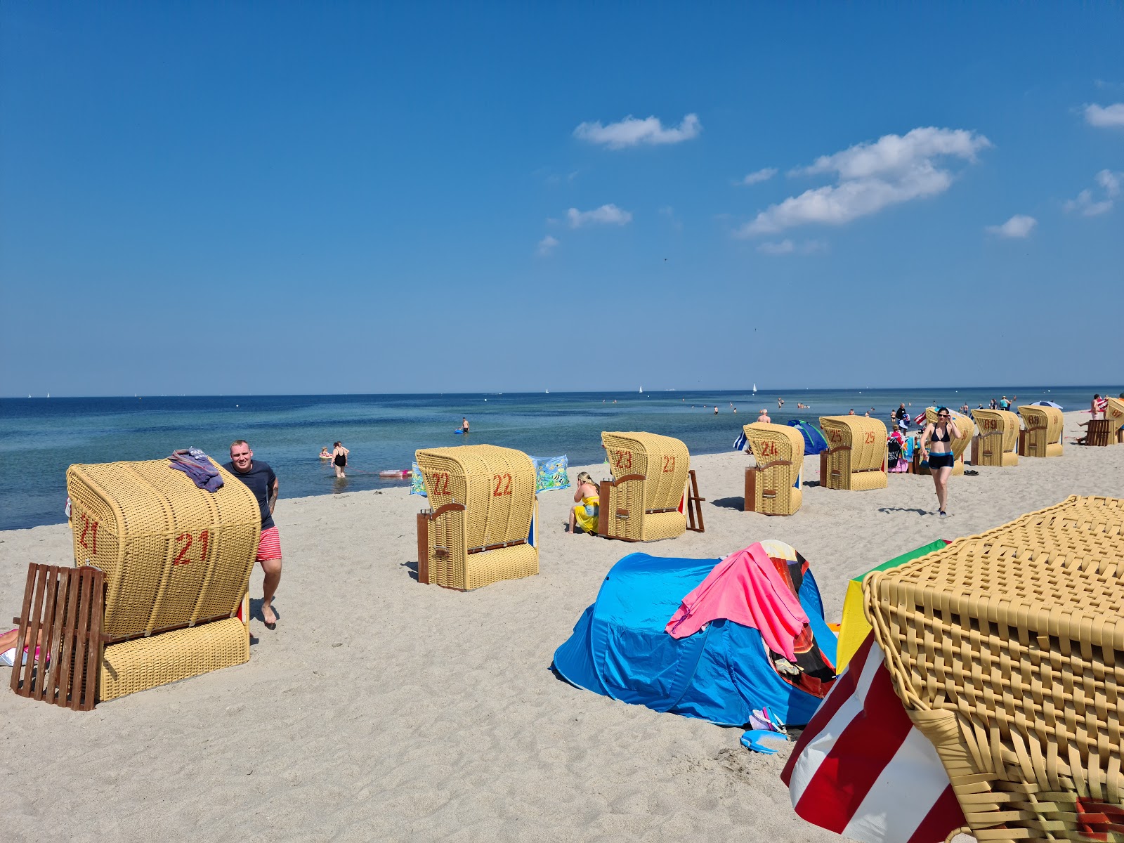 Timmendorf Strand'in fotoğrafı geniş bir kıyı şeridi ile birlikte