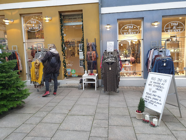 hvor ofte Depression Efterår 4 anmeldelser af Tøj Og Kunst (Tøjbutik) i Svendborg (Syddanmark)