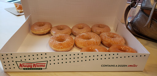 Bakery «Krispy Kreme Doughnuts», reviews and photos, 201 N Veterans Pkwy, Bloomington, IL 61704, USA