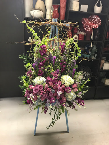 Florist «Flowers By Pouparina», reviews and photos, 7701 W 26th Ave #7, Hialeah, FL 33016, USA